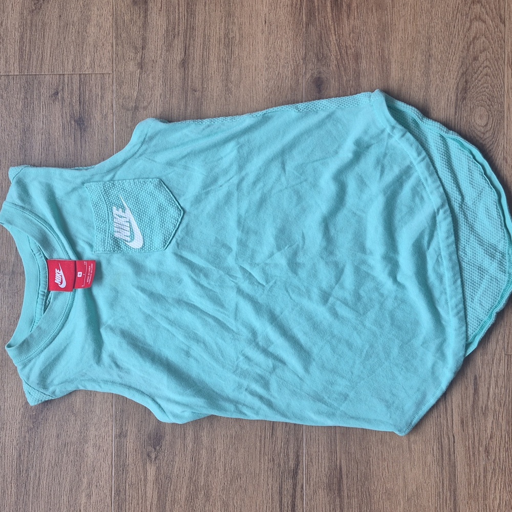 Nike tank top girls size small